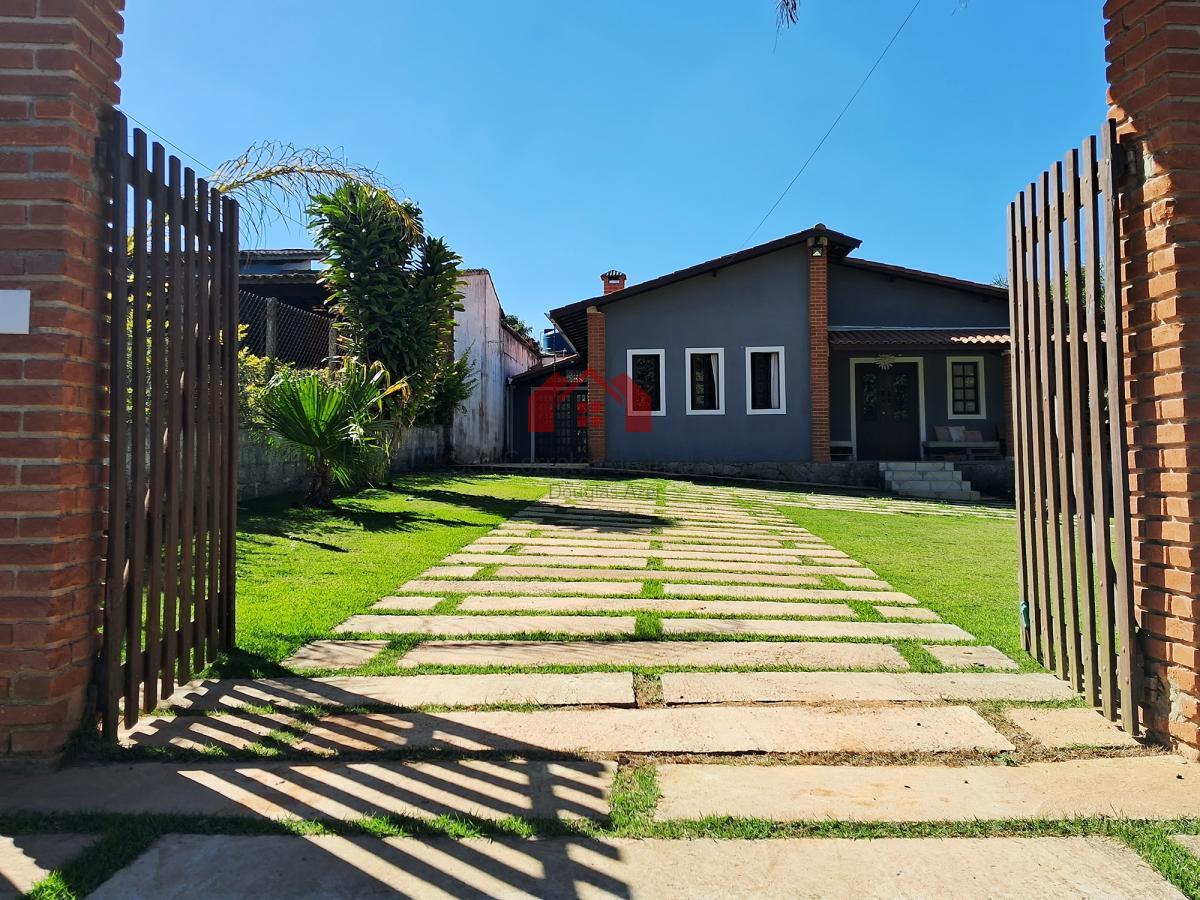 Casa à venda com 3 quartos, 400m² - Foto 5
