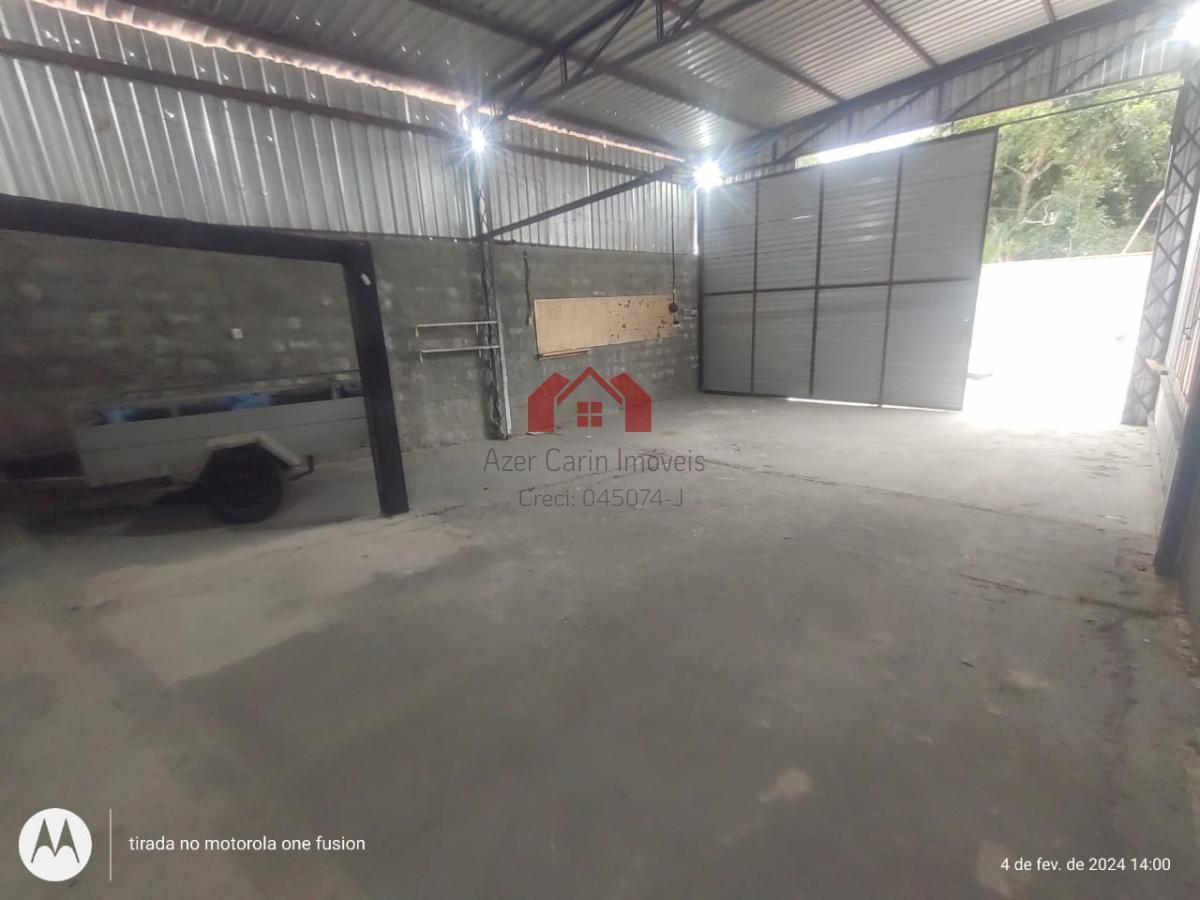 Chácara à venda com 8 quartos, 600m² - Foto 2