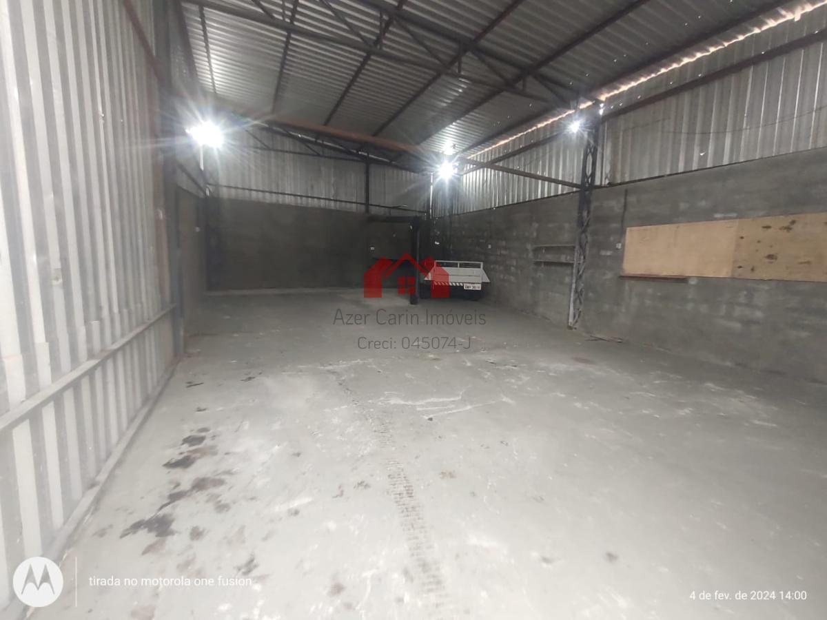 Chácara à venda com 8 quartos, 600m² - Foto 3