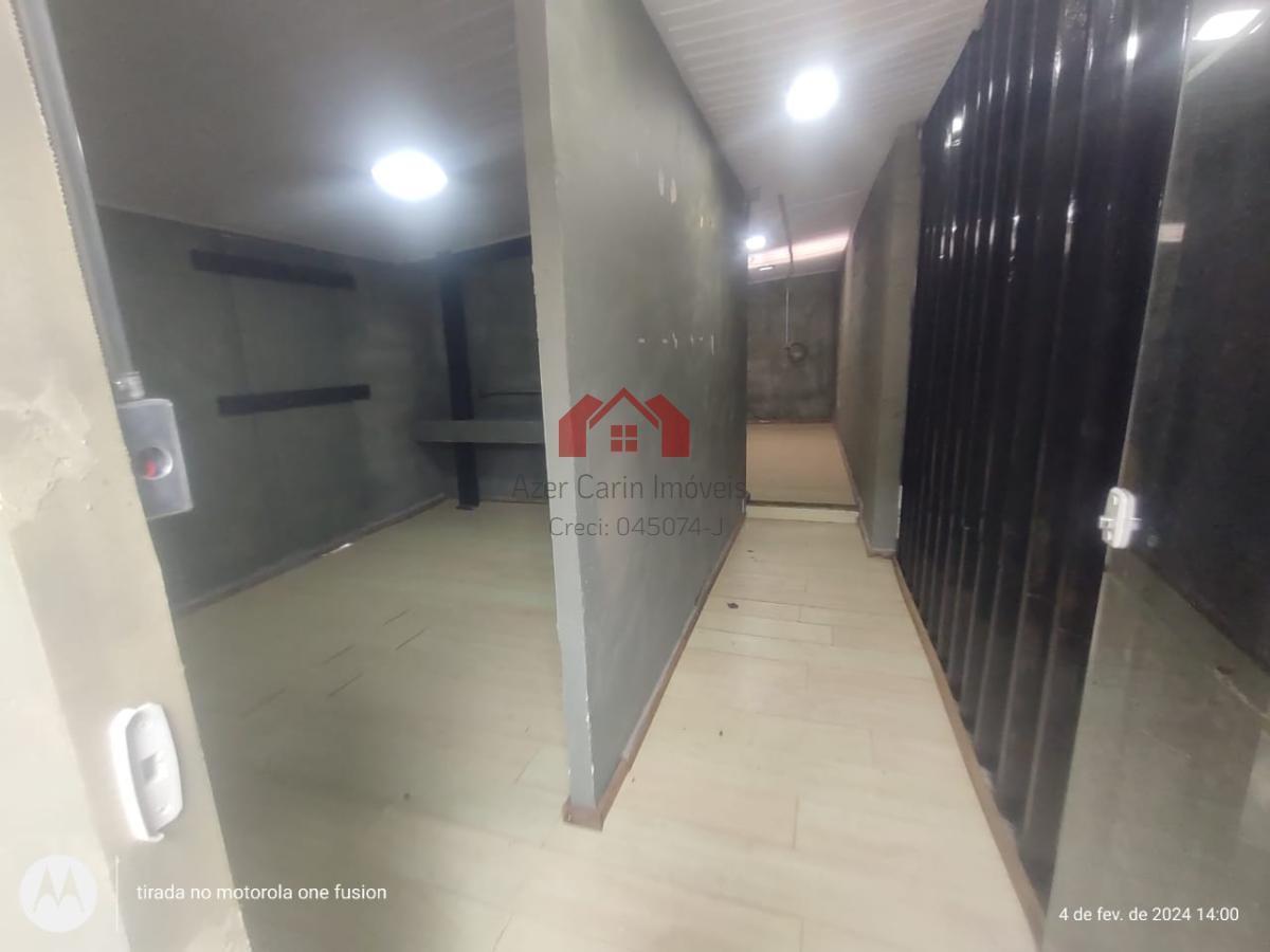 Chácara à venda com 8 quartos, 600m² - Foto 8