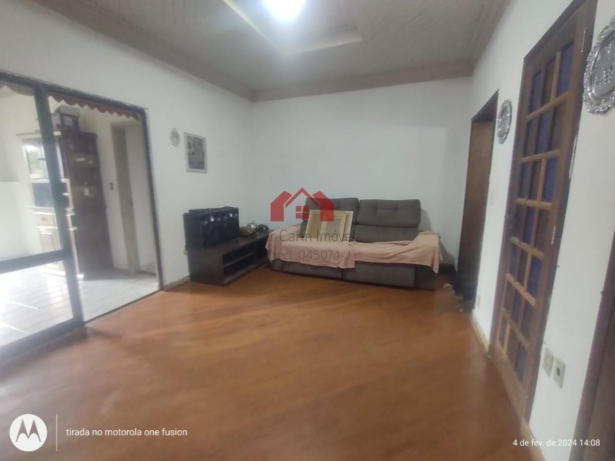 Chácara à venda com 8 quartos, 600m² - Foto 12