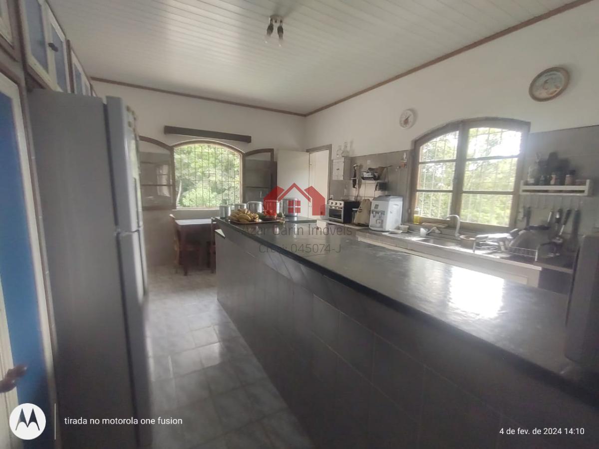 Chácara à venda com 8 quartos, 600m² - Foto 19