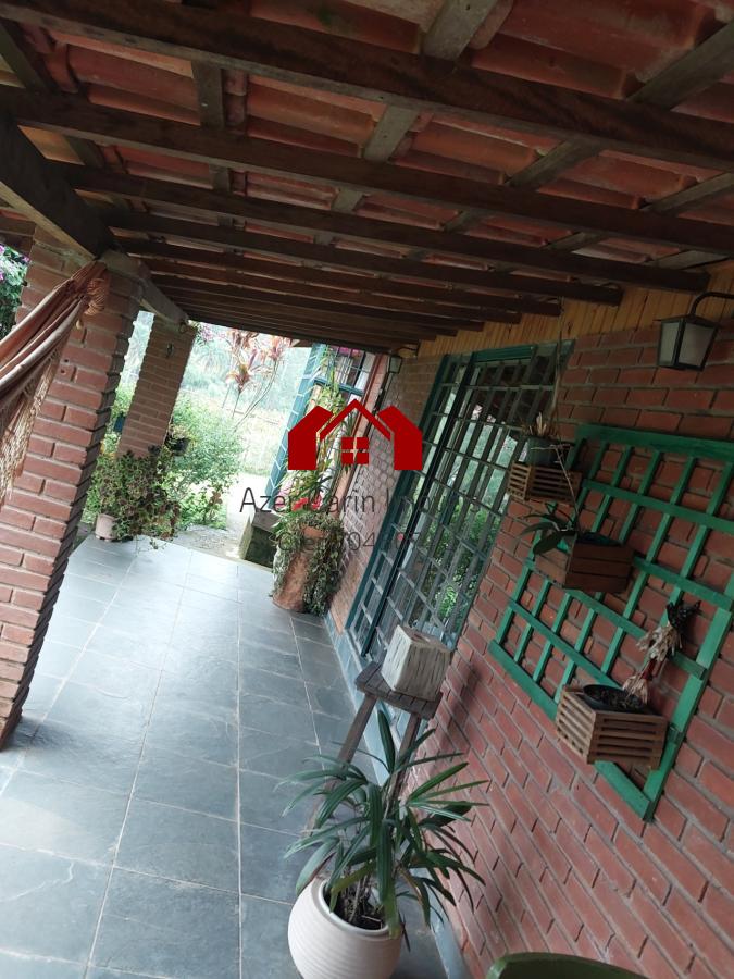 Chácara à venda com 4 quartos, 150m² - Foto 2