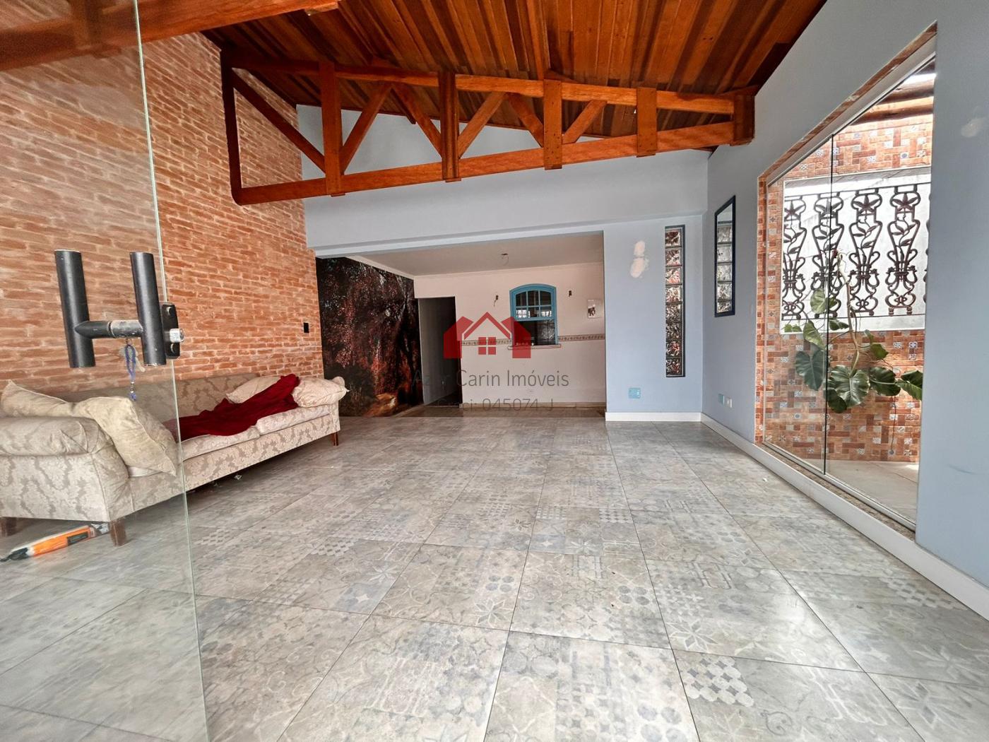 Casa à venda com 3 quartos, 170m² - Foto 3