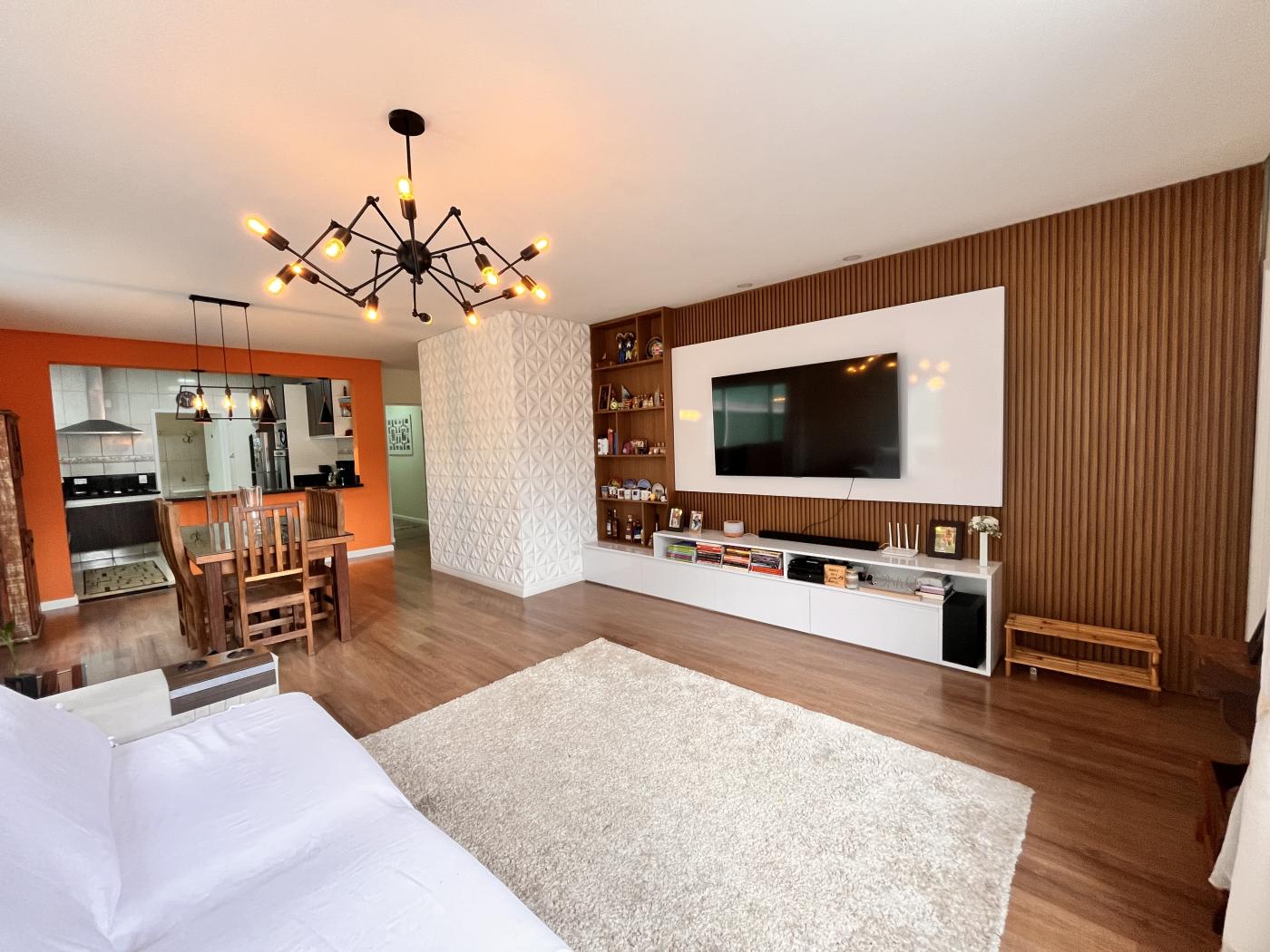 Casa, 3 quartos, 196 m² - Foto 2