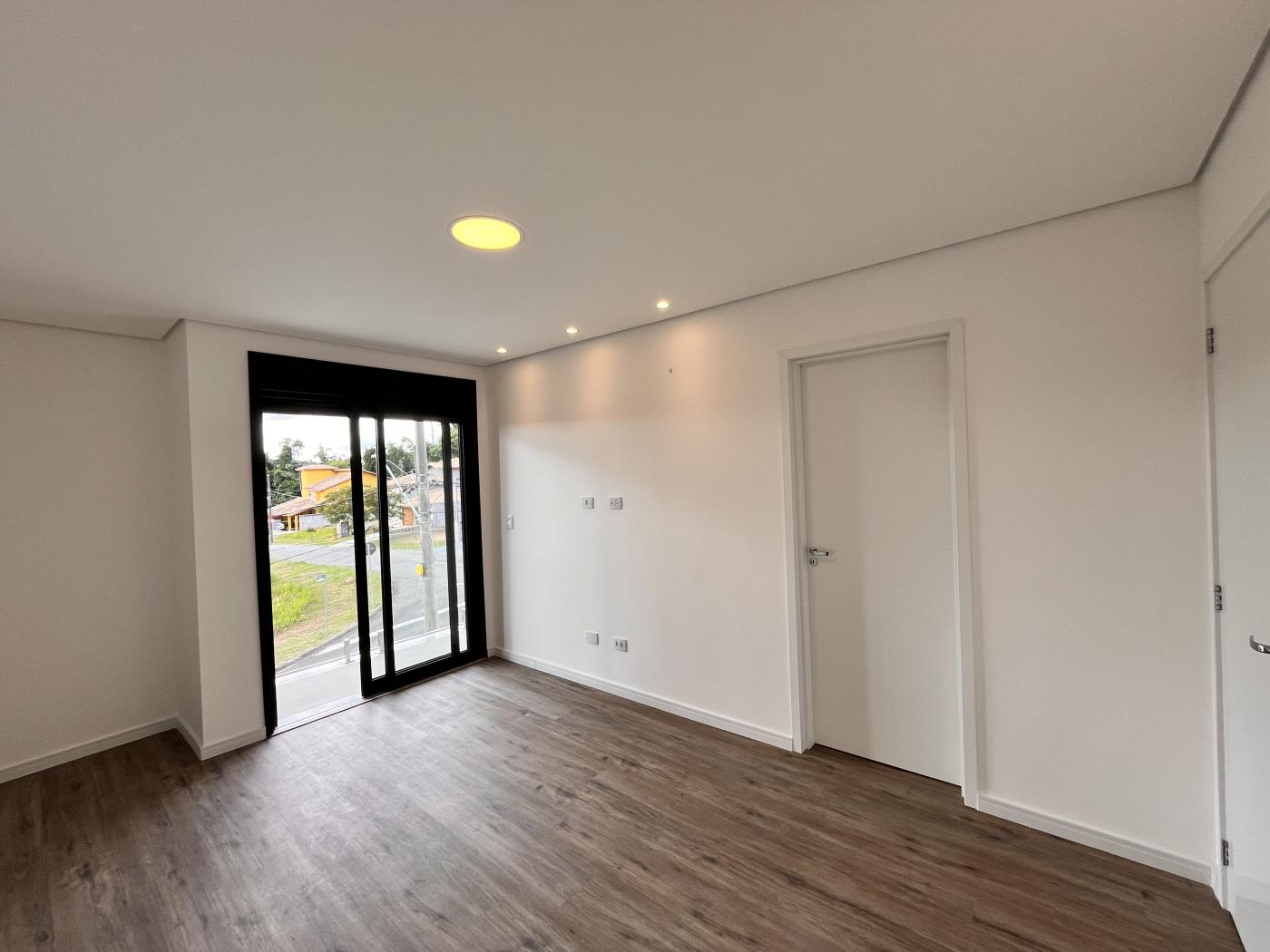 Casa à venda com 4 quartos, 258m² - Foto 28