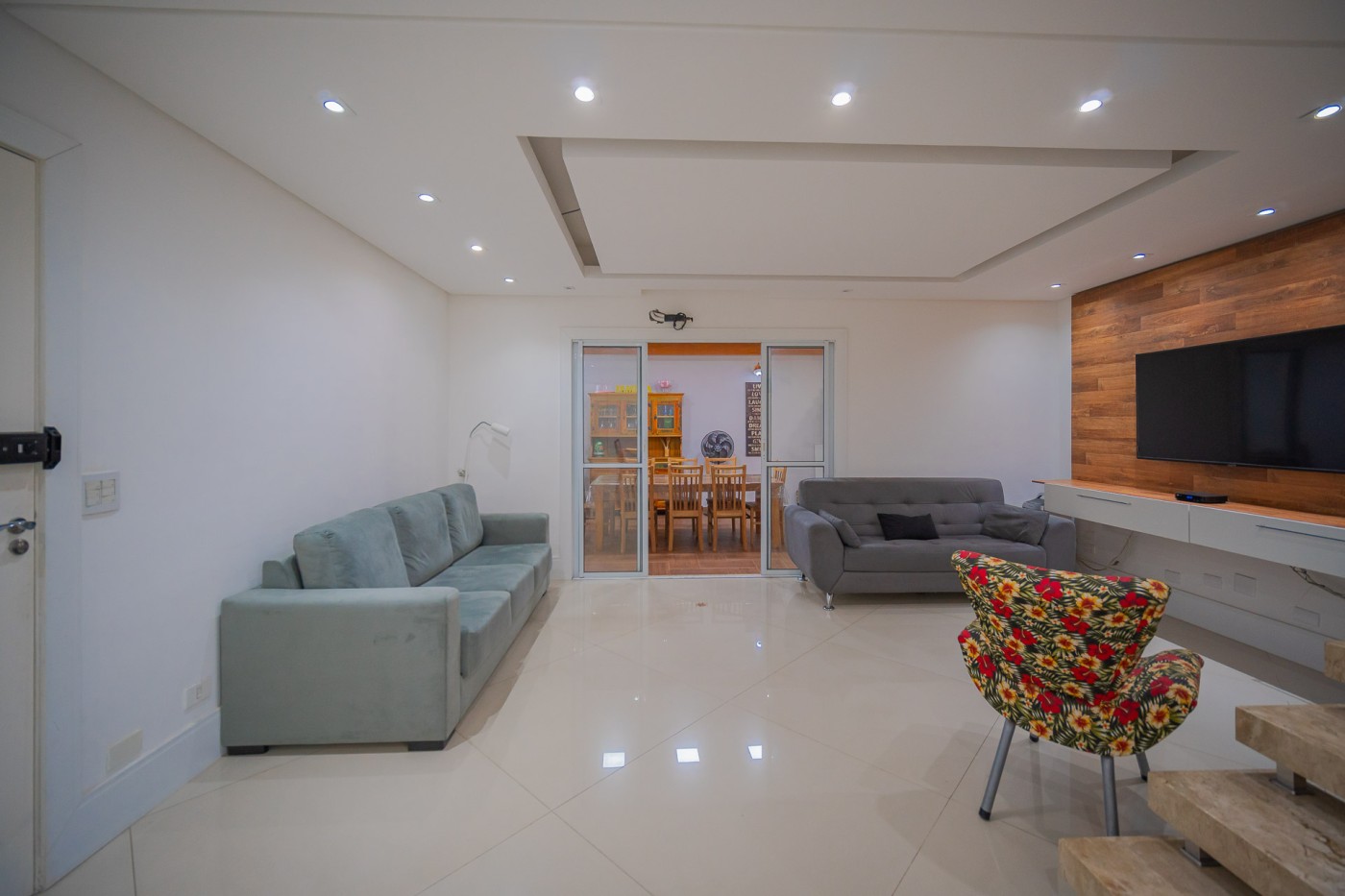 Casa de Condomínio à venda com 3 quartos, 125m² - Foto 4