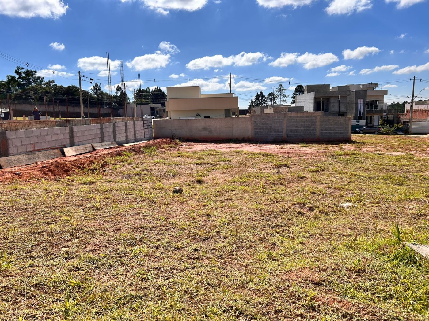 Terreno à venda, 200m² - Foto 2