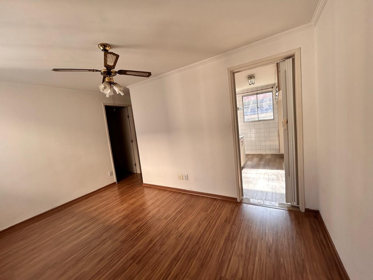 Apartamento à venda com 2 quartos, 45m² - Foto 4