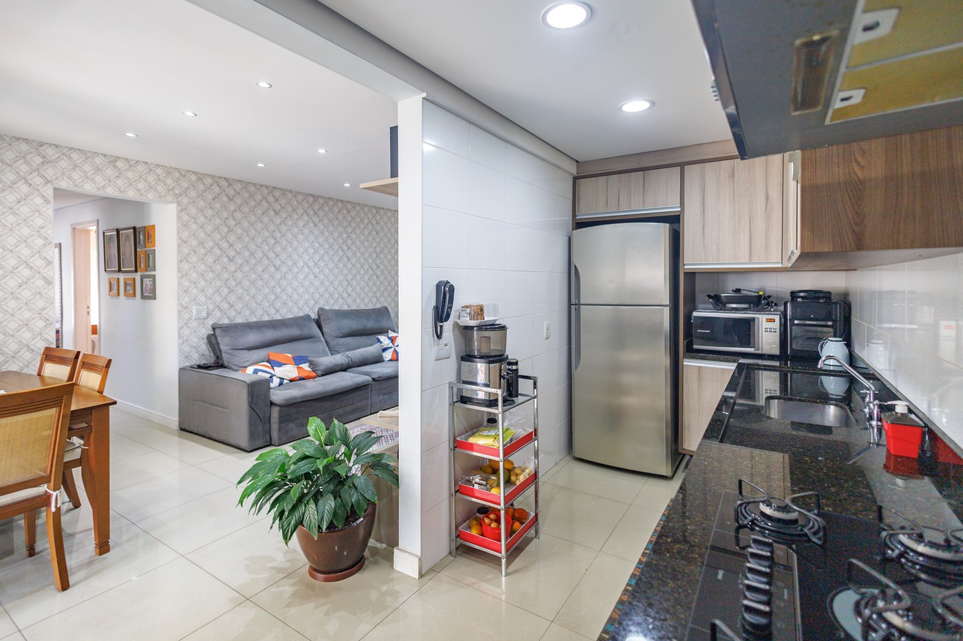 Apartamento à venda com 3 quartos, 96m² - Foto 6