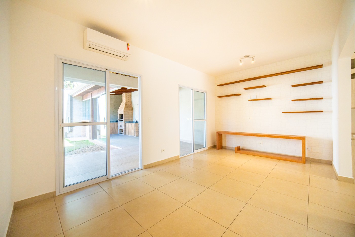 Casa, 3 quartos, 106 m² - Foto 3