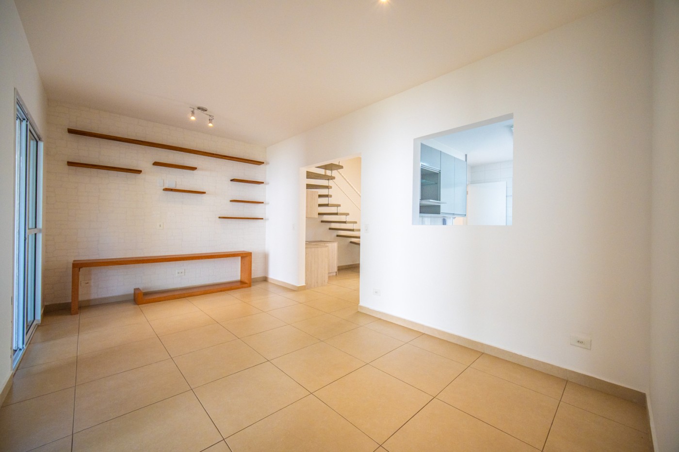 Casa, 3 quartos, 106 m² - Foto 2