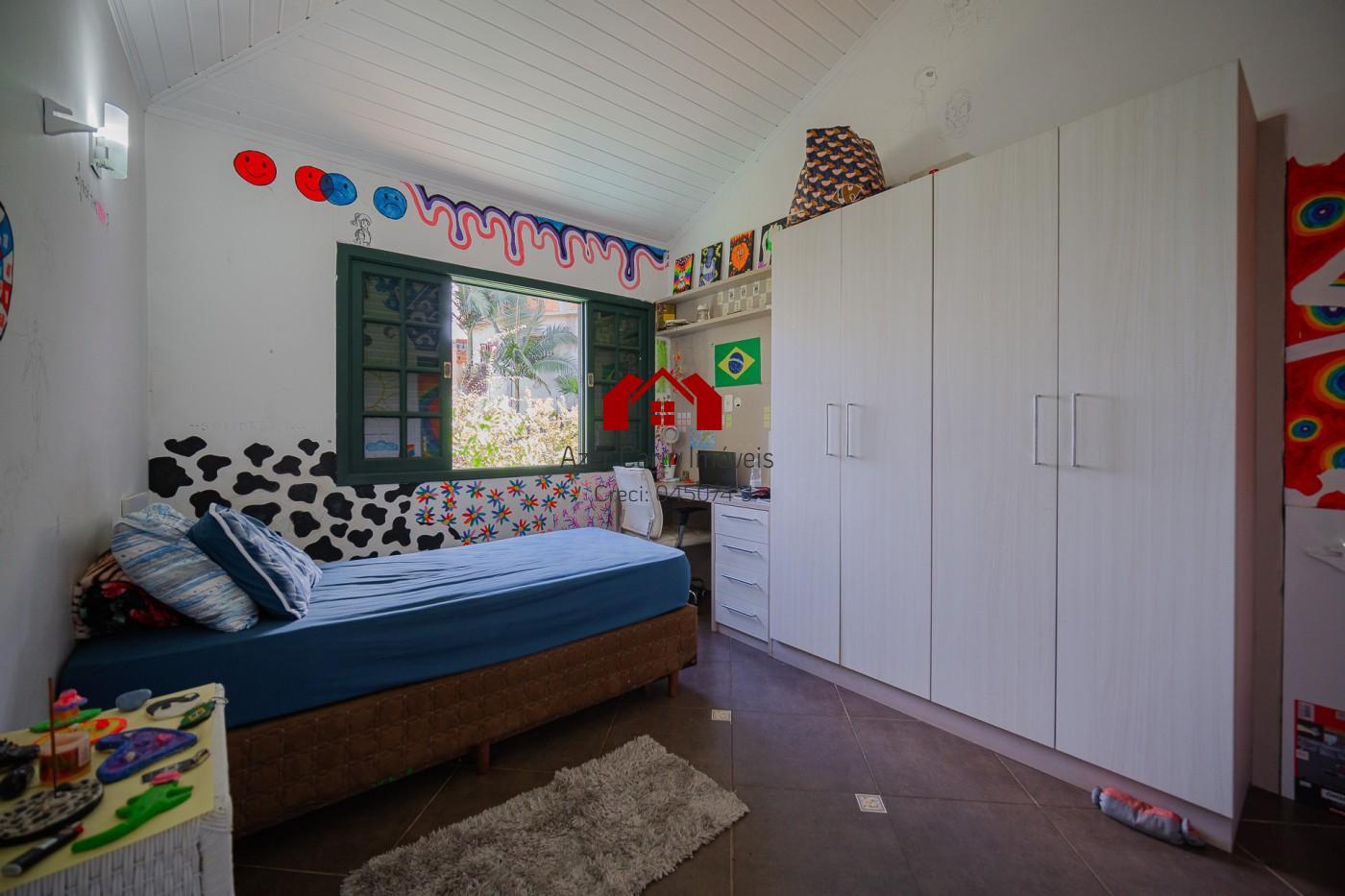 Casa, 3 quartos, 270 m² - Foto 35