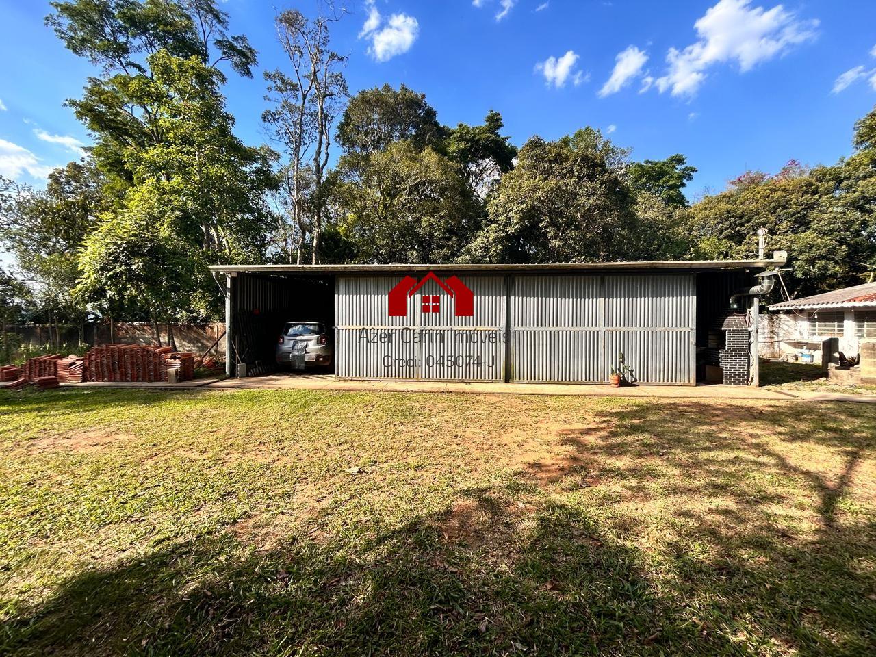 Chácara, 4 quartos, 2140 m² - Foto 1