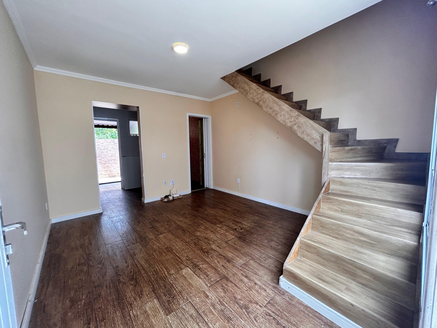 Casa, 2 quartos, 48 m² - Foto 1